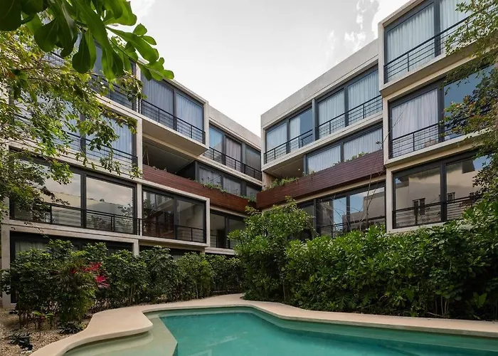 New 2 Bd With Private Balcony Apartamento *